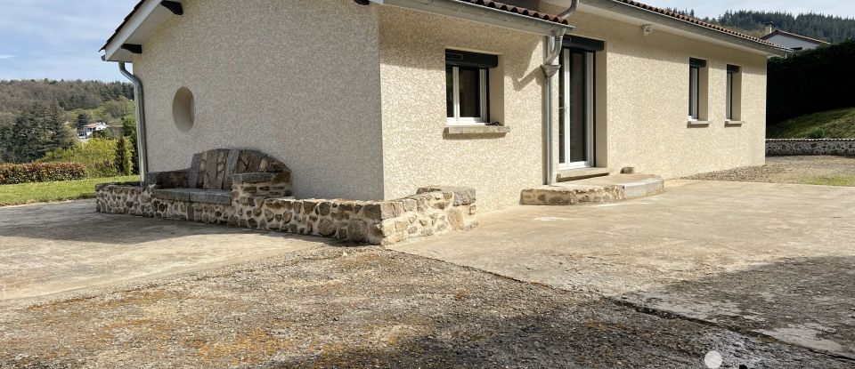 Maison traditionnelle 3 pièces de 78 m² à Pavezin (42410)