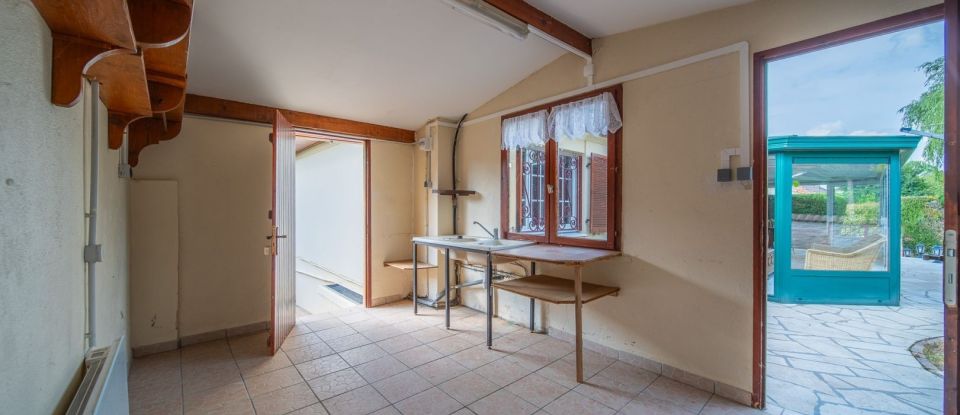 House 7 rooms of 151 m² in Corny-sur-Moselle (57680)