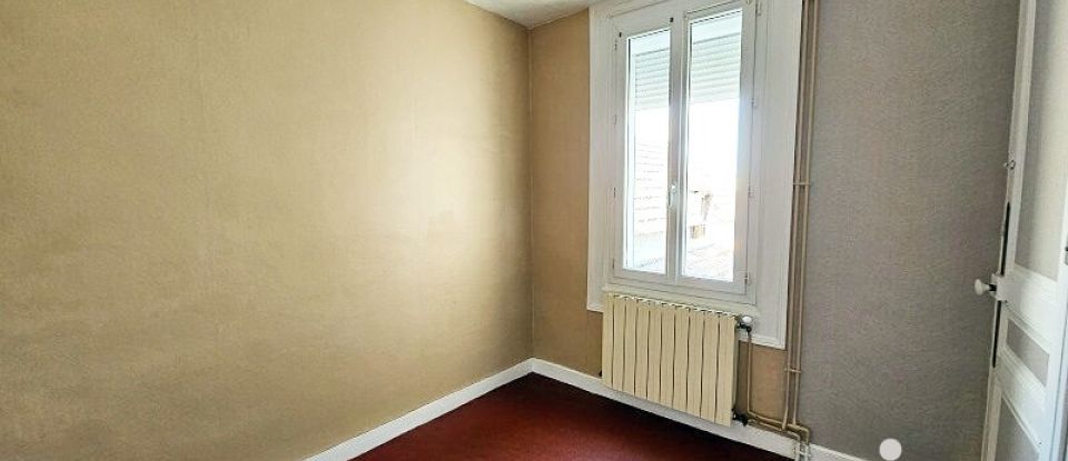 Maison 3 pièces de 65 m² à Cosne-Cours-sur-Loire (58200)