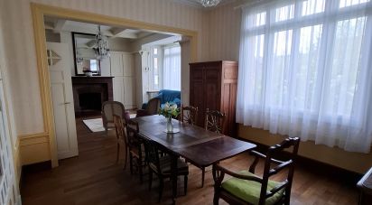 Traditional house 8 rooms of 217 m² in Forges-les-Eaux (76440)