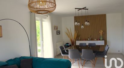 Maison traditionnelle 8 pièces de 189 m² à Le Cendre (63670)