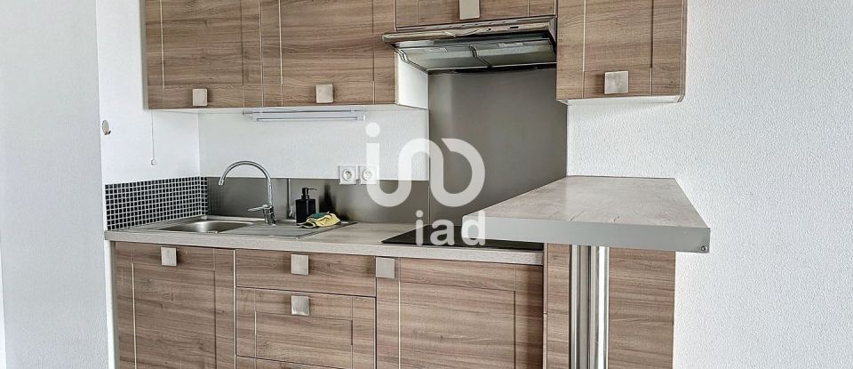 Apartment 2 rooms of 45 m² in Marseille (13010)