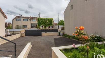 Maison 6 pièces de 115 m² à Viry-Châtillon (91170)