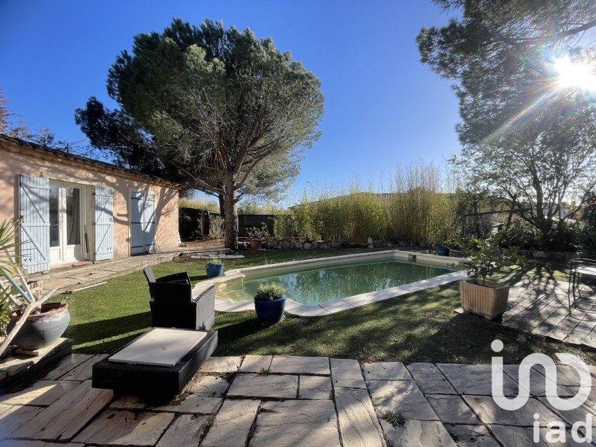 Maison 6 pièces de 163 m² à Puget-sur-Argens (83480)