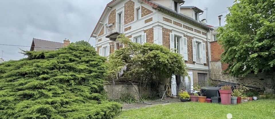 Maison 7 pièces de 160 m² à Soisy-sur-Seine (91450)