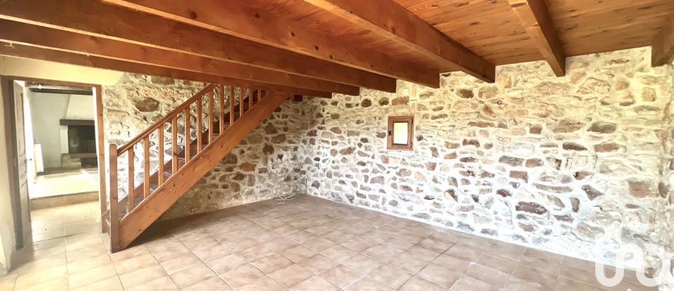 Maison 9 pièces de 170 m² à Carsan (30130)