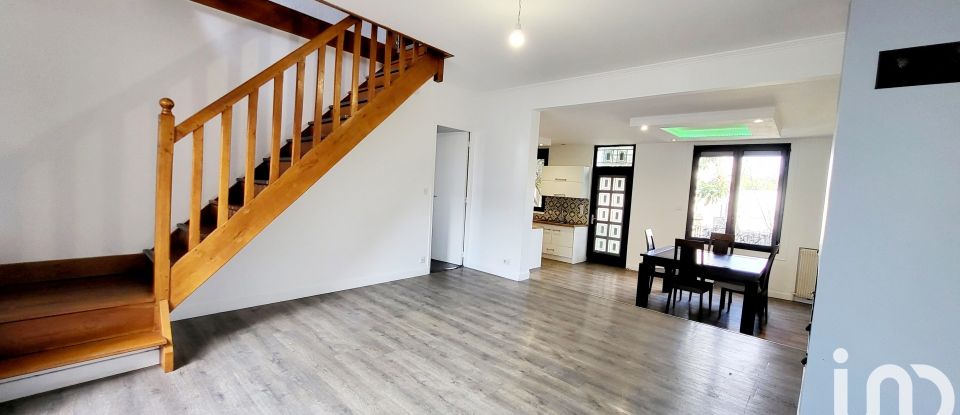 Maison traditionnelle 5 pièces de 120 m² à Argenteuil (95100)