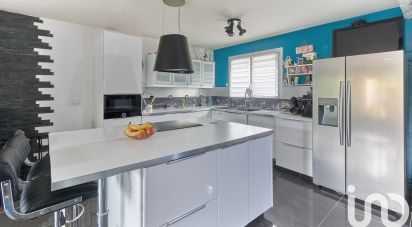 Maison 6 pièces de 117 m² à Jouy-le-Moutier (95280)