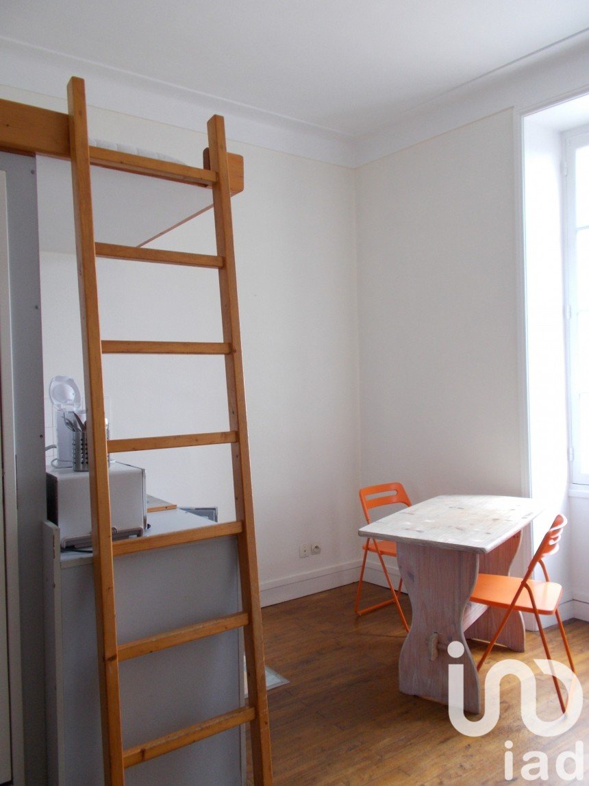 Studio 1 room of 14 m² in Nantes (44000)