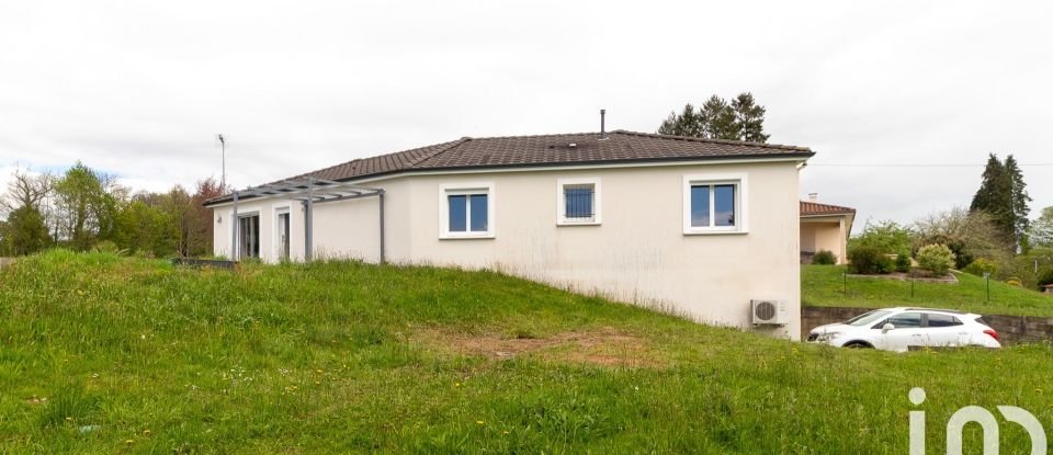 House 6 rooms of 114 m² in La Jonchère-Saint-Maurice (87340)