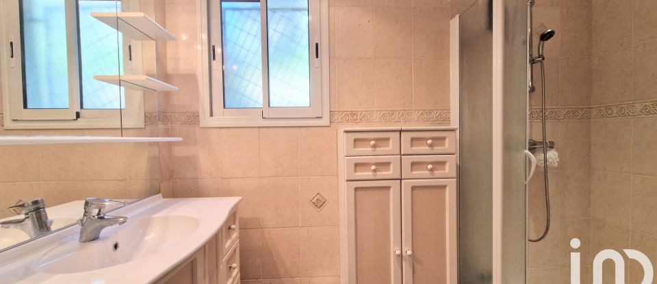 Appartement 4 pièces de 81 m² à Nice (06000)