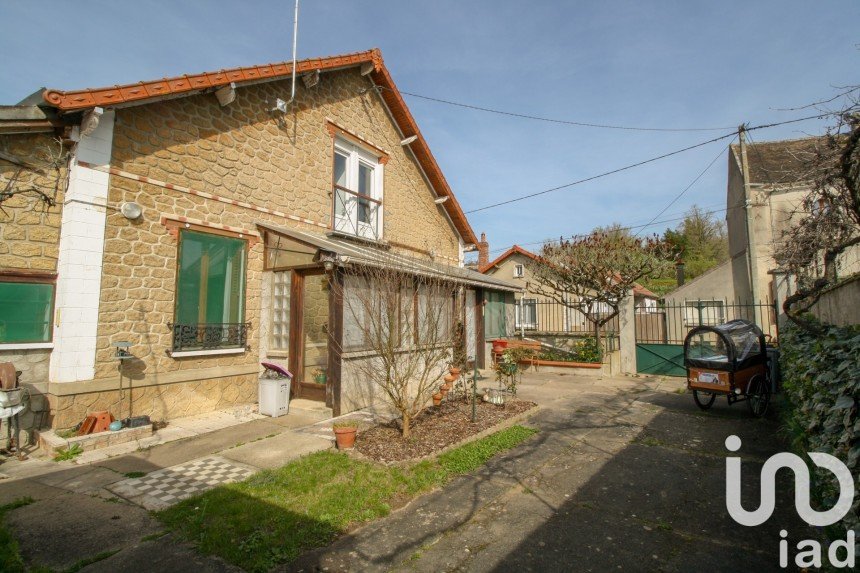 Maison 3 pièces de 77 m² à Vinneuf (89140)