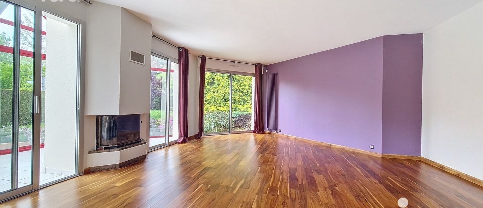 Maison 7 pièces de 164 m² à Saint-Grégoire (35760)