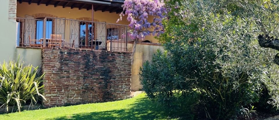 House 8 rooms of 380 m² in Castelsarrasin (82100)