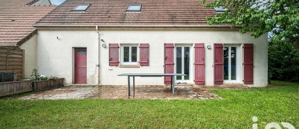 Traditional house 5 rooms of 124 m² in Meaux (77100)