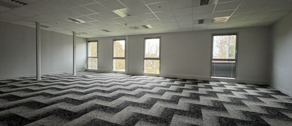 Bureaux de 890 m² à Pau (64000)