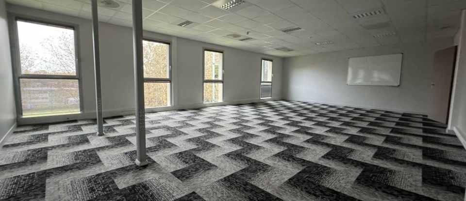 Bureaux de 890 m² à Pau (64000)