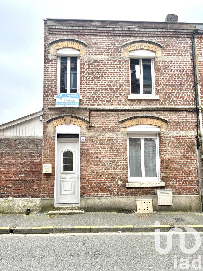 Maison 5 pièces de 93 m² à Saint-Quentin (02100)