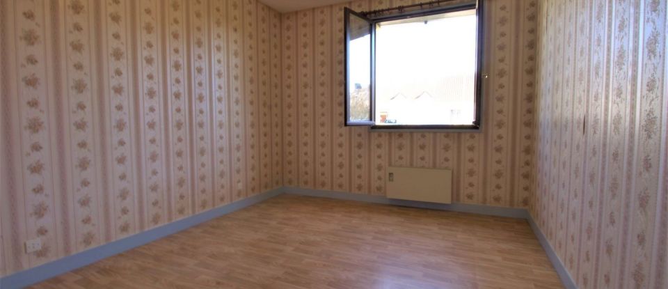 Maison 6 pièces de 122 m² à Beaumont-du-Gâtinais (77890)