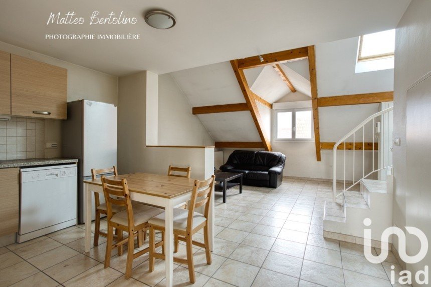 Duplex 4 rooms of 75 m² in Saint-Genis-Pouilly (01630)