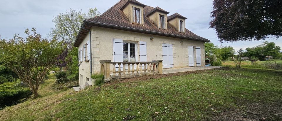 House 6 rooms of 150 m² in Bergerac (24100)