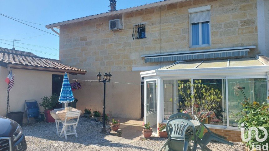 House 4 rooms of 138 m² in Castillon-la-Bataille (33350)