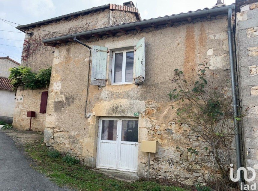 House 4 rooms of 110 m² in Saint-Pardoux-la-Rivière (24470)