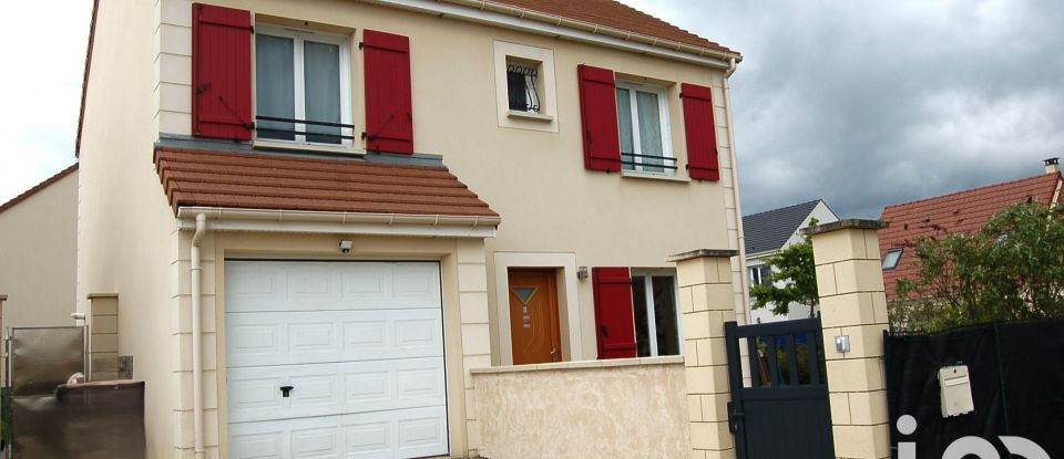 Maison traditionnelle 6 pièces de 105 m² à Angerville (91670)