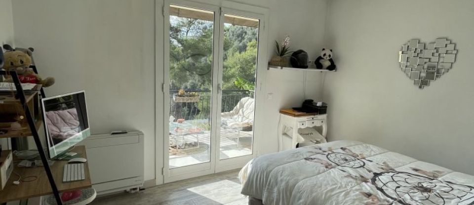 Maison 6 pièces de 127 m² à Menton (06500)