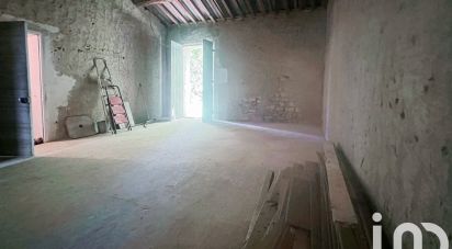 Mas 4 rooms of 116 m² in Saint-Rémy-de-Provence (13210)