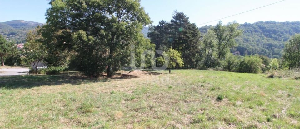 Terrain de 2 550 m² à Saint-Affrique (12400)