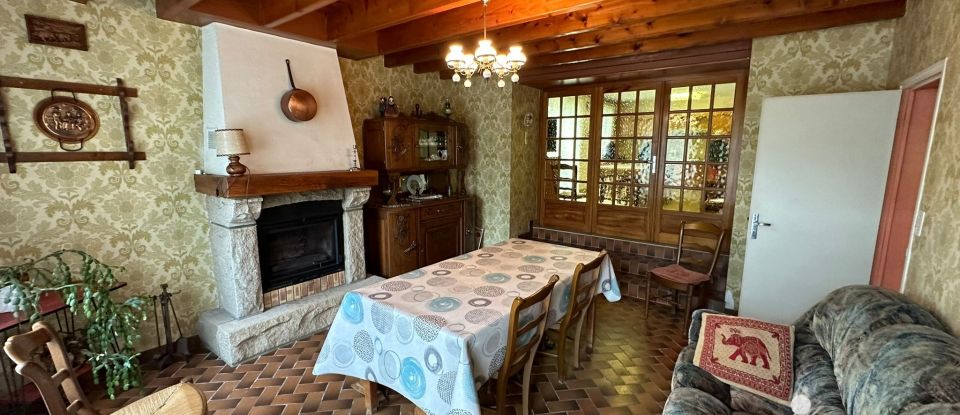 Maison de campagne 6 pièces de 150 m² à Savigny-le-Vieux (50640)