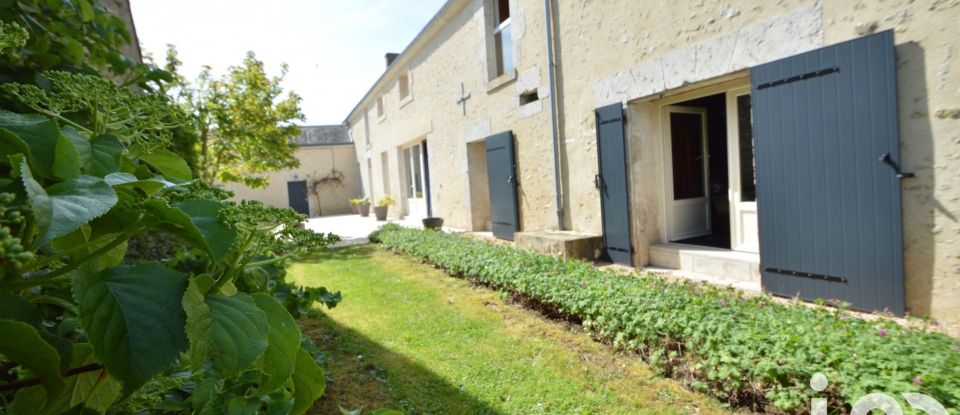 Mansion 5 rooms of 264 m² in La Chapelle-Saint-Martin-en-Plaine (41500)