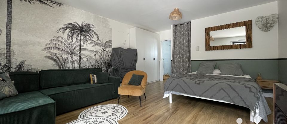 Maison 6 pièces de 175 m² à Belz (56550)