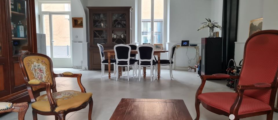 Maison 9 pièces de 255 m² à Boutenac (11200)