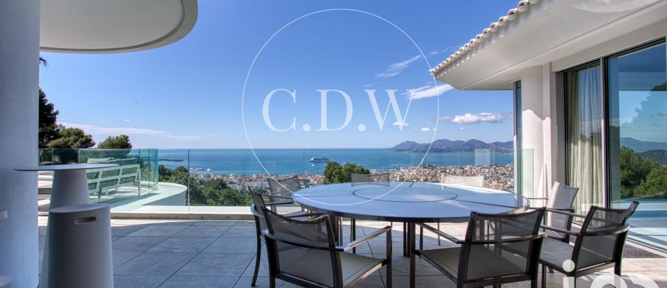 Architect house 22 rooms of 2,035 m² in Cannes (06400)