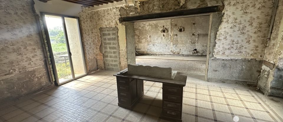 Maison traditionnelle 9 pièces de 290 m² à Rots (14980)