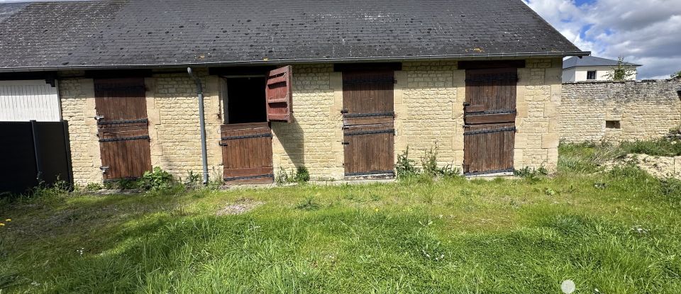 Maison traditionnelle 9 pièces de 290 m² à Rots (14980)