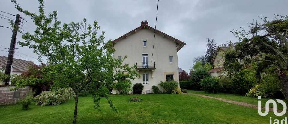 House 7 rooms of 177 m² in Évaux-les-Bains (23110)
