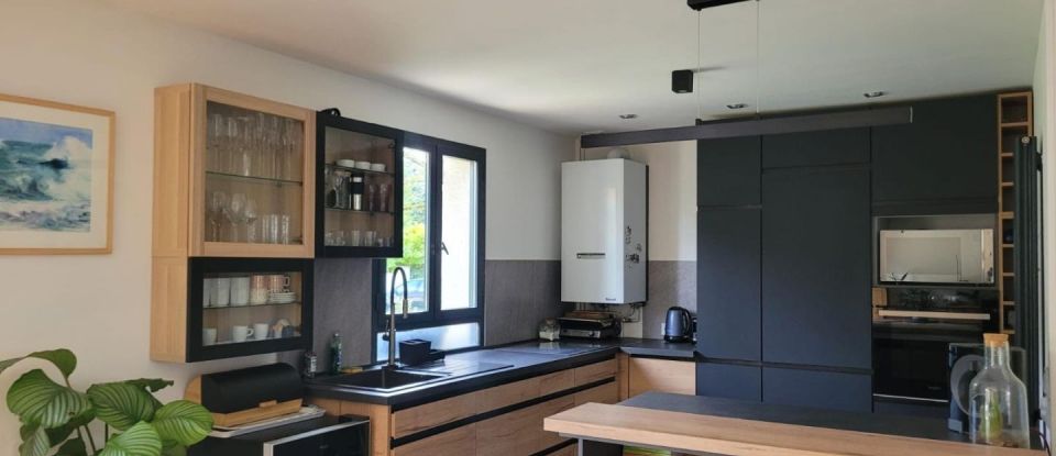 Maison 5 pièces de 93 m² à Chartrettes (77590)