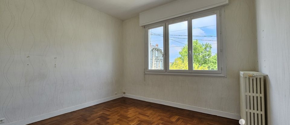 Apartment 3 rooms of 90 m² in Limoges (87000)