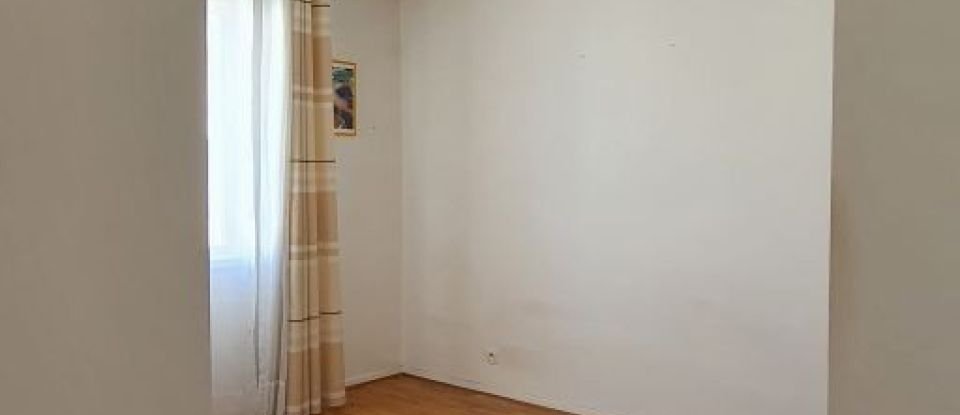 Appartement 4 pièces de 91 m² à Corbeil-Essonnes (91100)