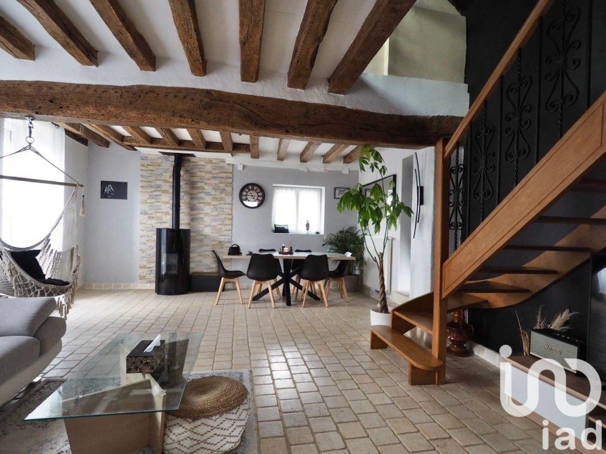 Longere 4 rooms of 128 m² in Traînou (45470)