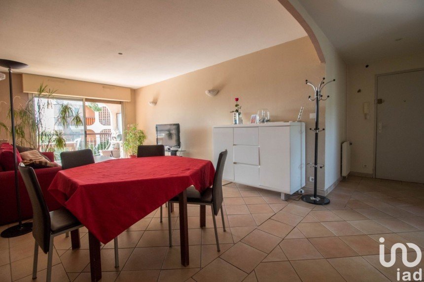 Appartement 3 pièces de 82 m² à Grasse (06130)