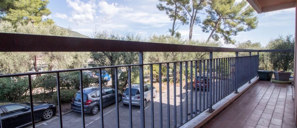 Appartement 3 pièces de 82 m² à Grasse (06130)