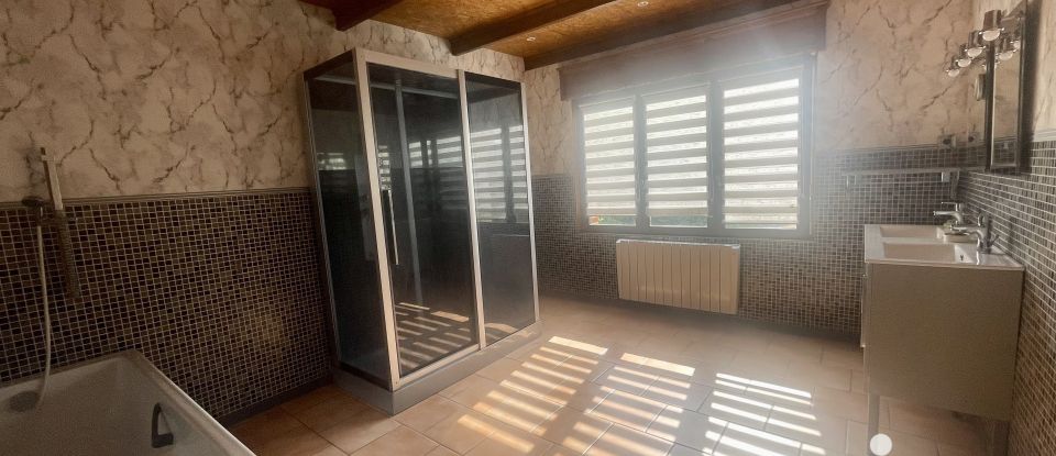 Pavillon 5 pièces de 120 m² à Sallaumines (62430)