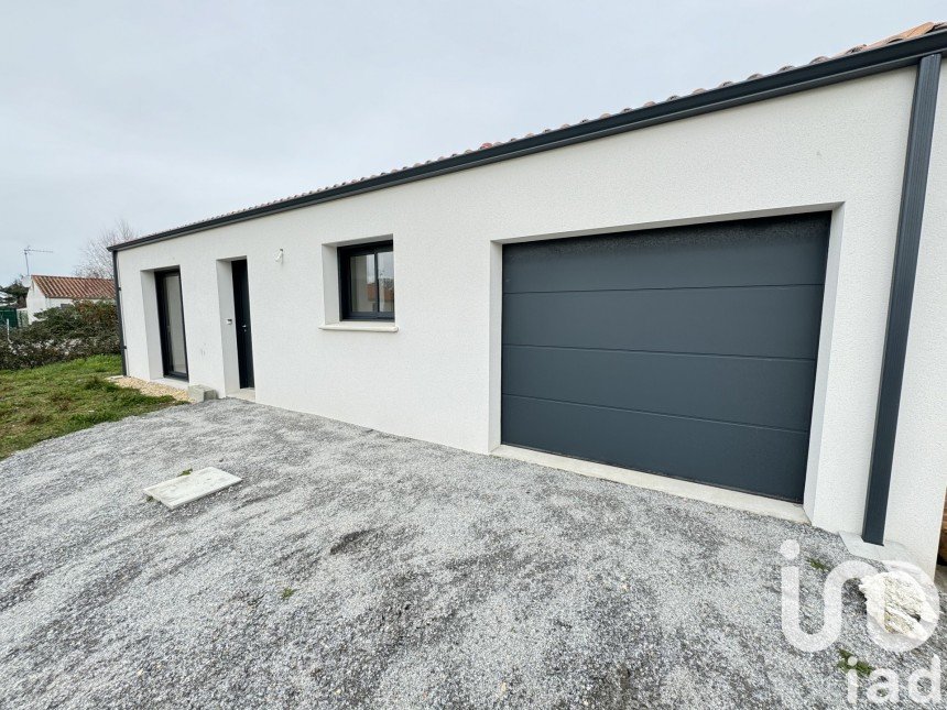 Maison 4 pièces de 83 m² à Challans (85300)