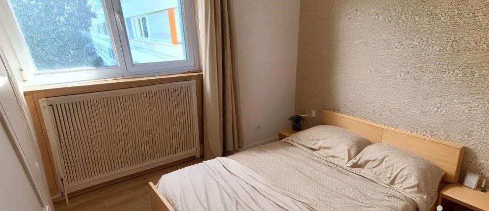 Apartment 4 rooms of 77 m² in Saint-Herblain (44800)