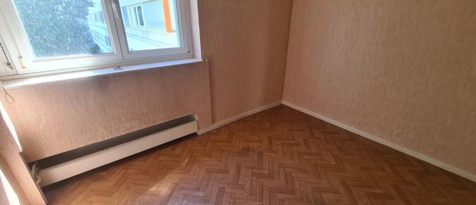 Apartment 4 rooms of 77 m² in Saint-Herblain (44800)