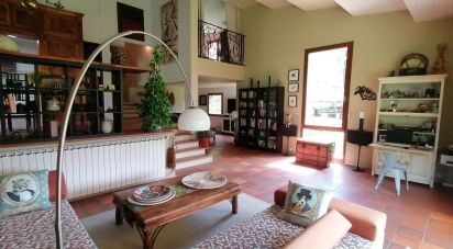 House 7 rooms of 203 m² in Ispagnac (48320)